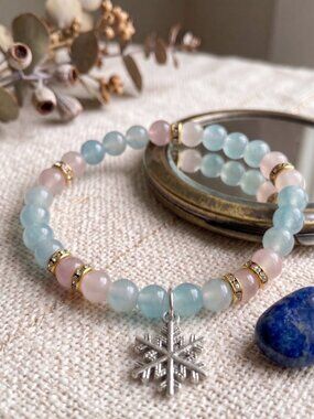 3/$20 New Handmade Pastel Blue Pink Glass Beaded Bracelet Silver Snowflake